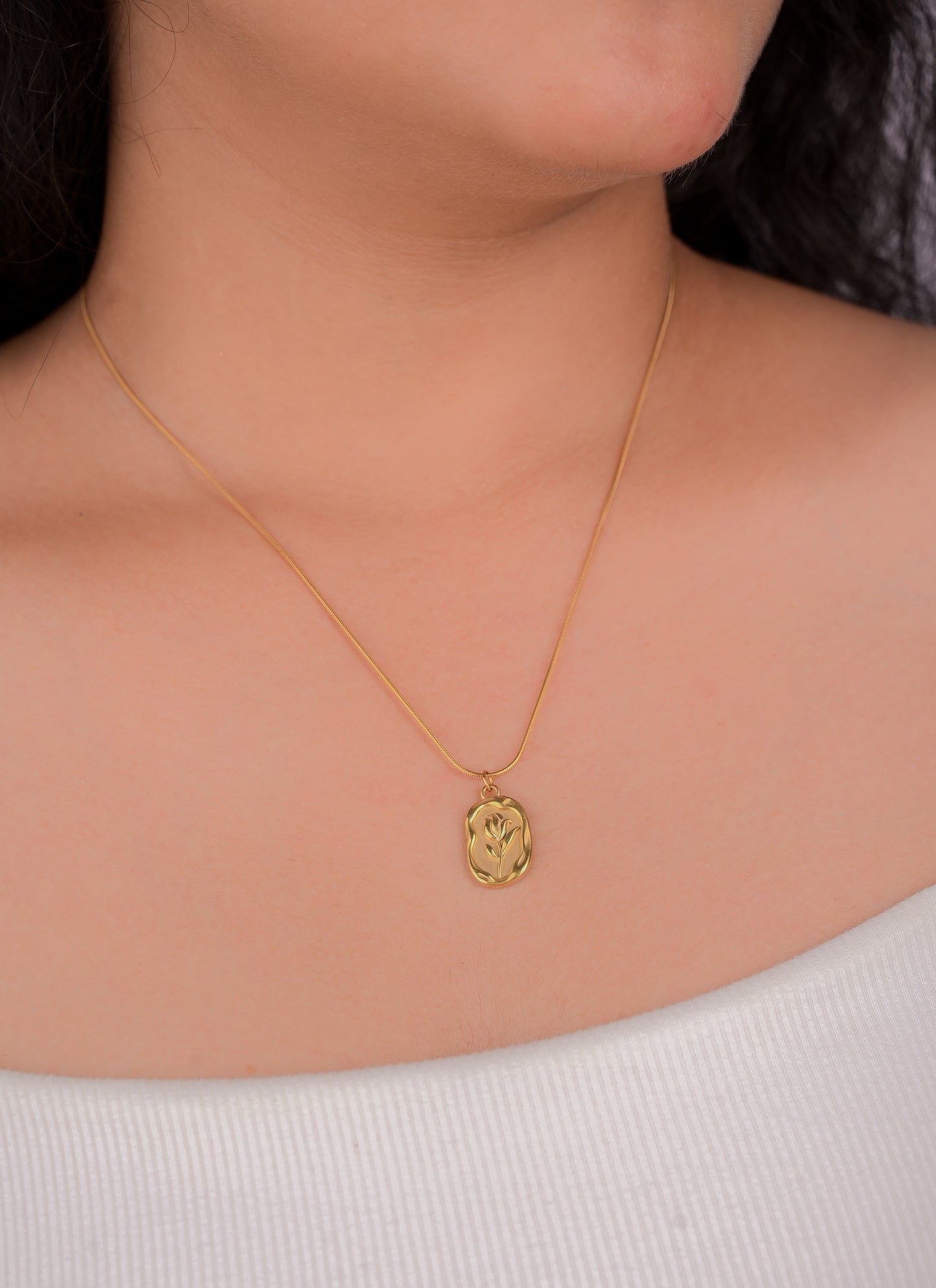 Gold Plated Anti Tarnish Rose Themed Pendant Necklace